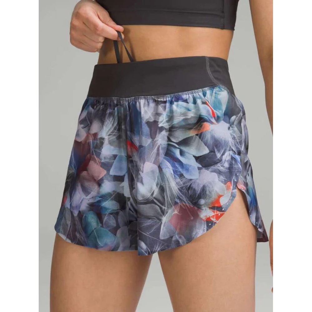 Lululemon Fast and Free Reflective High-Rise Classic-Fit Short 3" - no liner